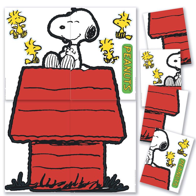Giant Character Snoopy  Dog House